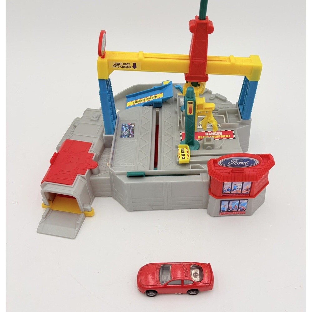 Vintage HOT WHEELS FORD DEALERSHIP SERVICE CENTER 1999 Playset THUNDERBIRD